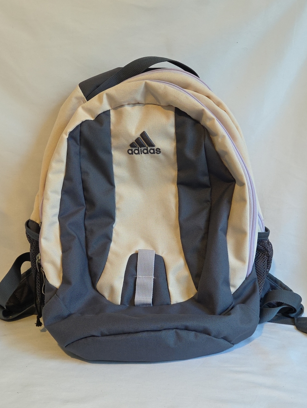 adidas Men’s Gray & Cream Athletic Backpack